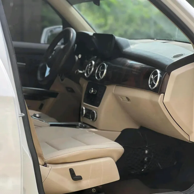 Thumbnail 4 of 2013 Mercedes-Benz GLK-Class