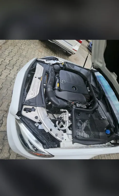 Thumbnail 6 of 2020 Mercedes-Benz C-Class