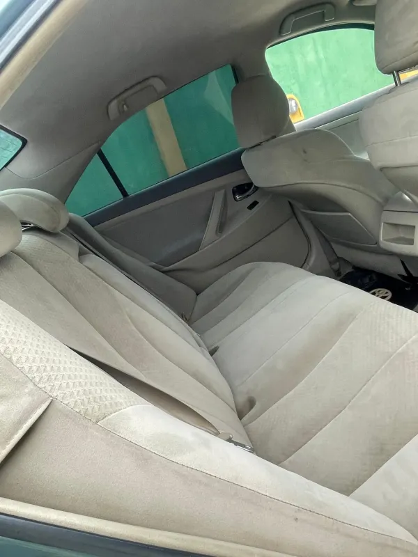 Thumbnail 4 of 2009 Toyota Camry LE