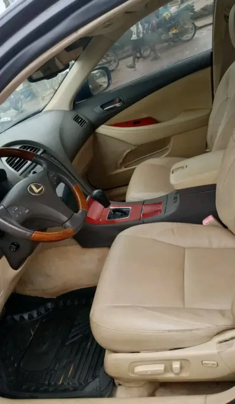 Thumbnail 4 of 2008 Lexus ES LE