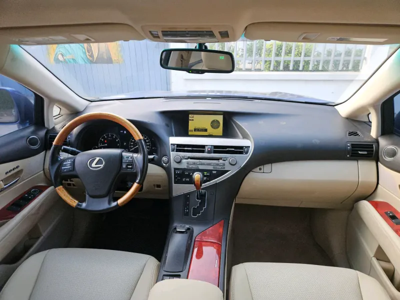 Thumbnail 7 of 2010 Lexus RX