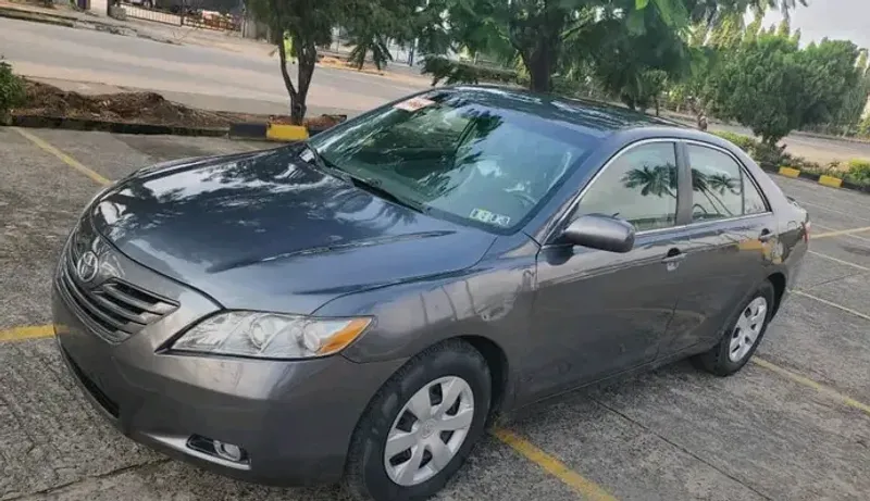 Thumbnail 2 of 2008 Toyota Camry LE