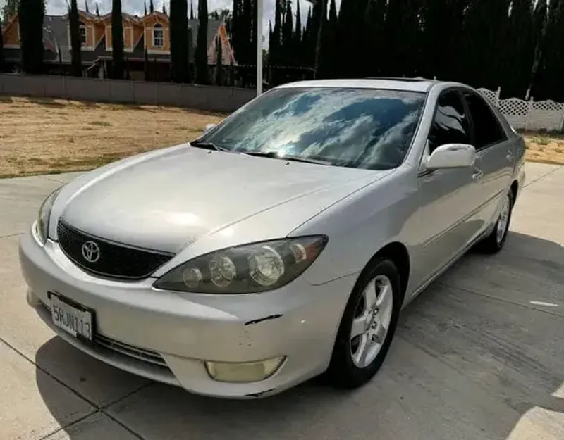 Thumbnail 2 of 2006 Toyota Camry LE