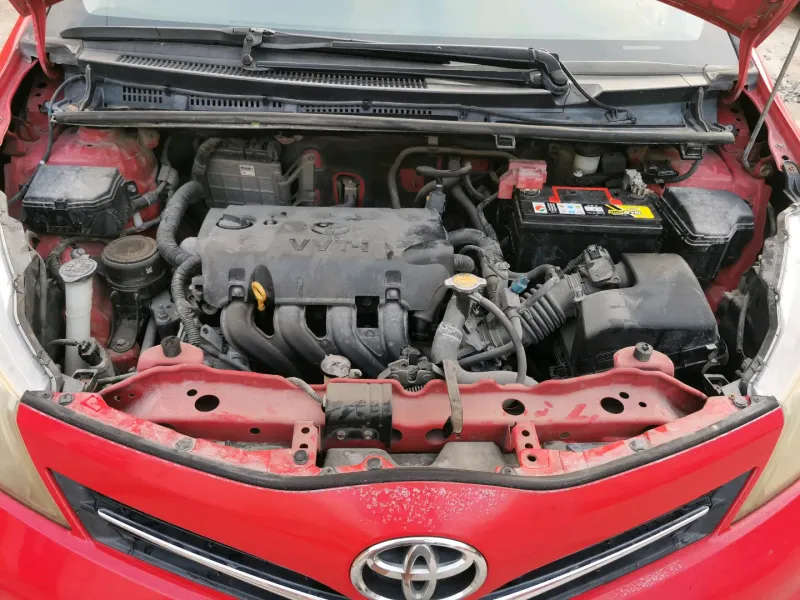 Thumbnail 6 of 2013 Toyota Yaris
