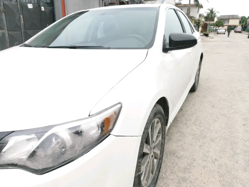 Thumbnail 6 of 2015 Toyota Camry