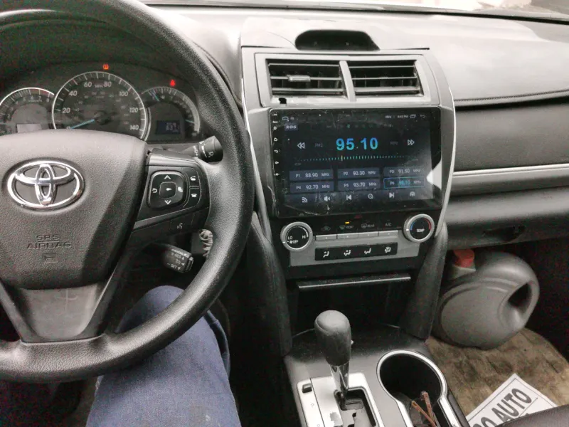 Thumbnail 13 of 2015 Toyota Camry