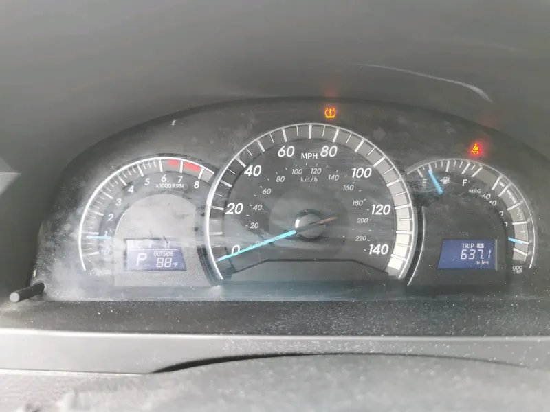 Thumbnail 15 of 2015 Toyota Camry