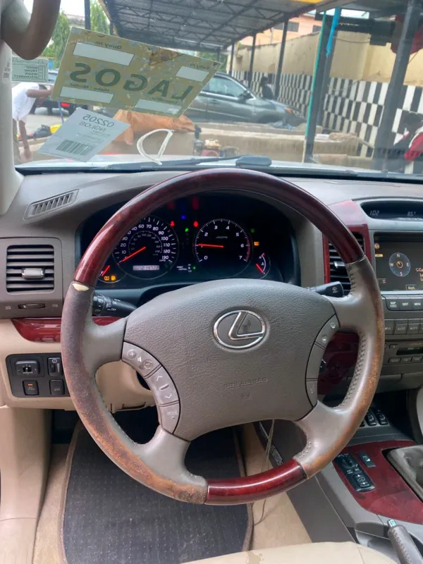 Thumbnail 10 of 2009 Lexus GX SE