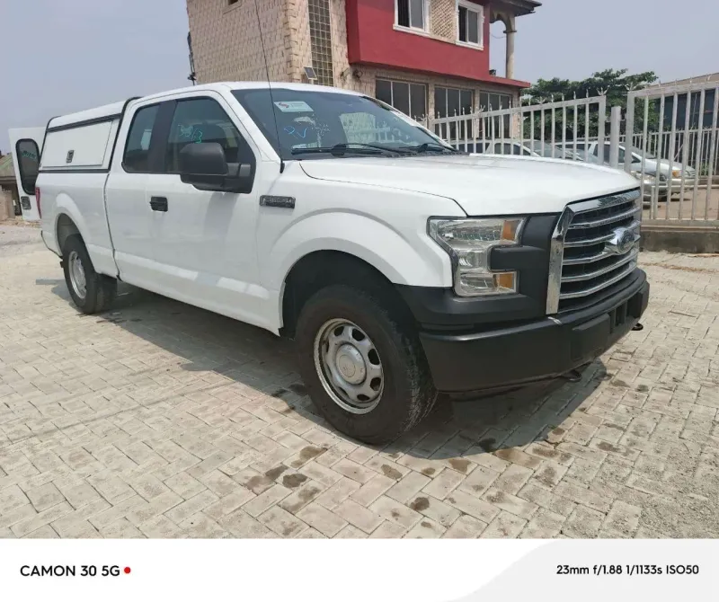 Main image of 2017 FORD F-150