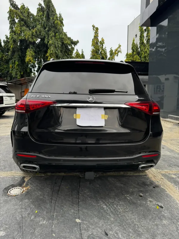Thumbnail 5 of 2019 Mercedes-Benz GLE-Class se