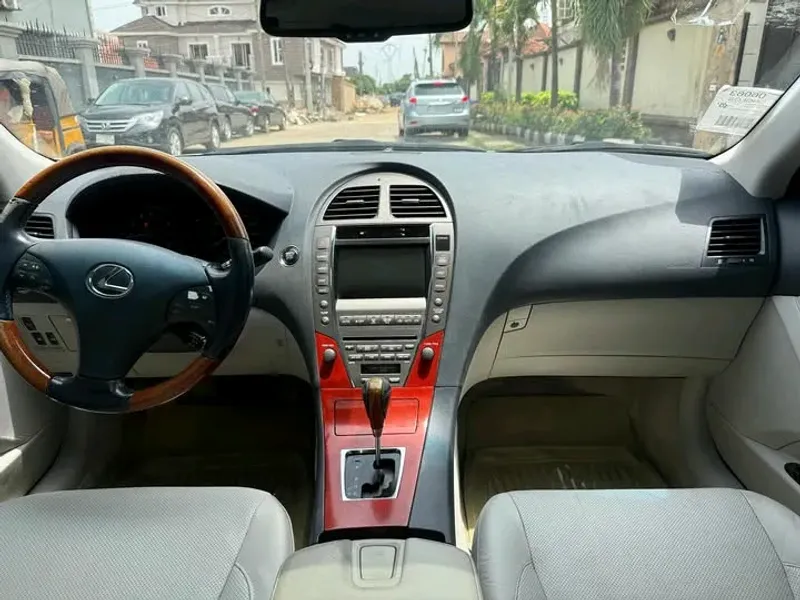 Thumbnail 2 of 2008 Lexus ES LE