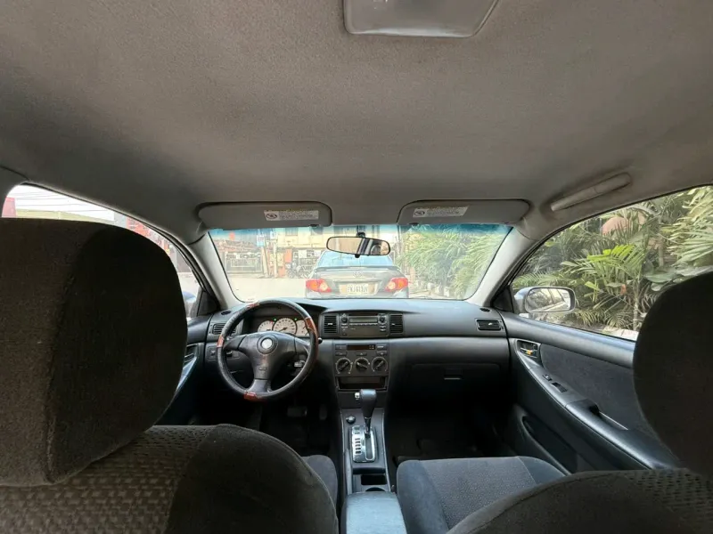 Thumbnail 6 of 2004 Toyota Corolla SE