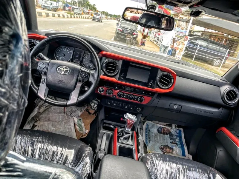 Thumbnail 3 of 2018 Toyota Tacoma TRD PRO