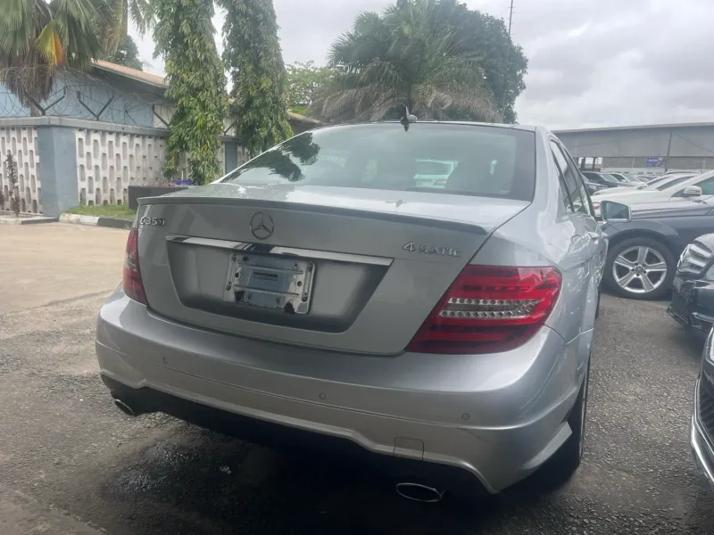 Thumbnail 7 of 2012 Mercedes-Benz C-Class