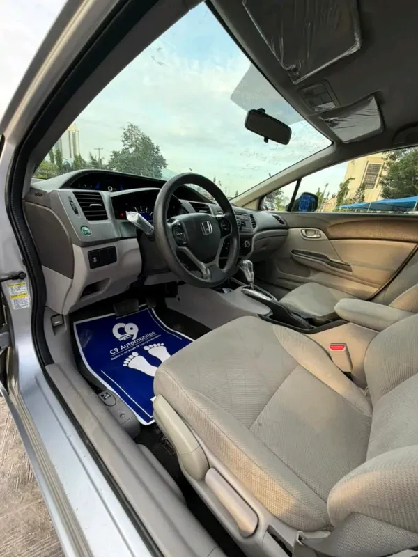 Thumbnail 4 of 2013 Honda Civic LX
