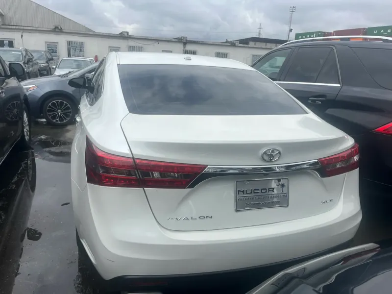 Thumbnail 8 of 2016 Toyota Avalon
