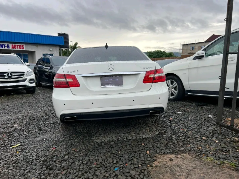 Thumbnail 3 of 2012 Mercedes-Benz E-Class