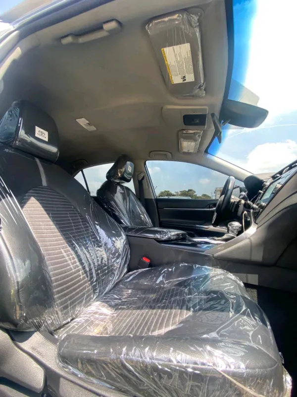 Thumbnail 9 of 2020 Toyota Camry SE