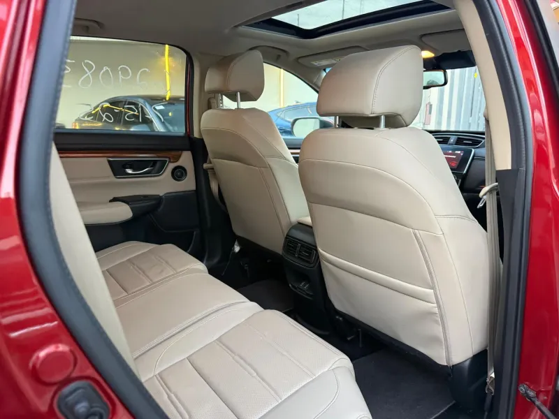 Thumbnail 3 of 2017 HONDA CR-V
