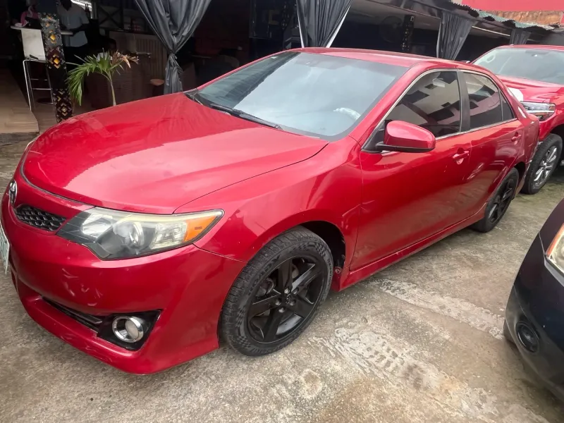 Thumbnail 8 of 2013 TOYOTA Camry