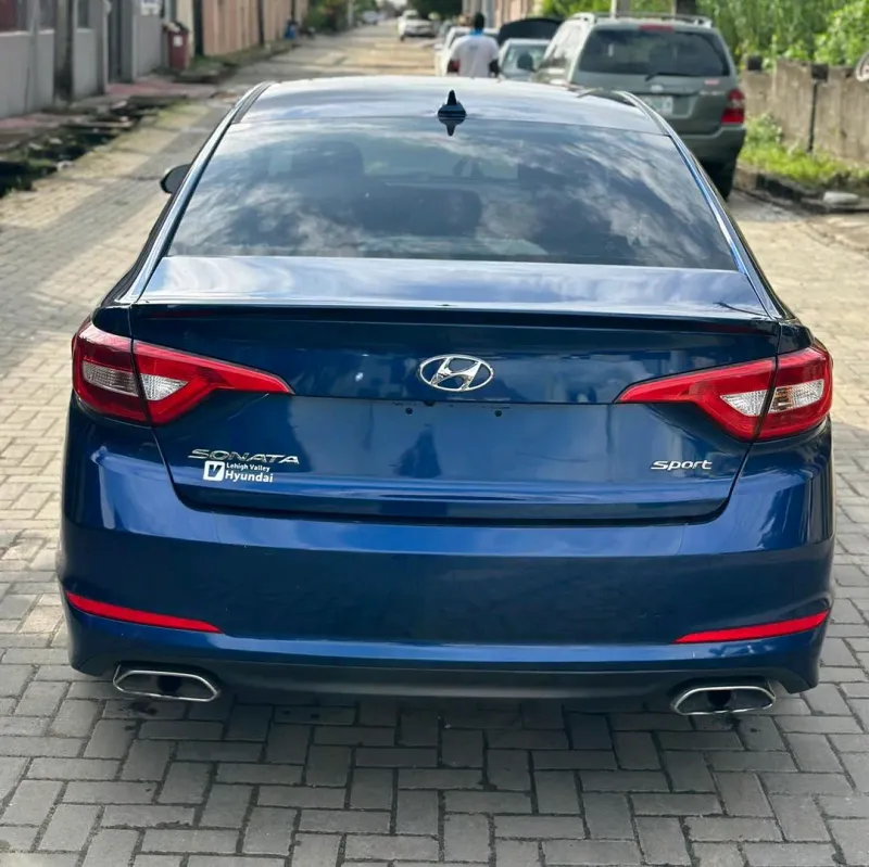 Thumbnail 2 of 2015 HYUNDAI Sonata