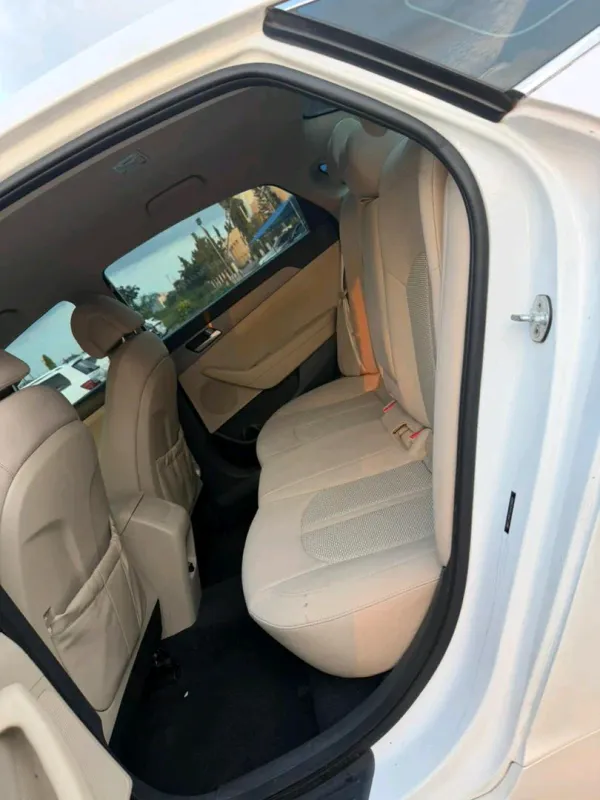 Thumbnail 5 of 2015 Hyundai Sonata
