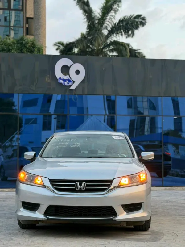 Main image of 2013 Honda Accord LX