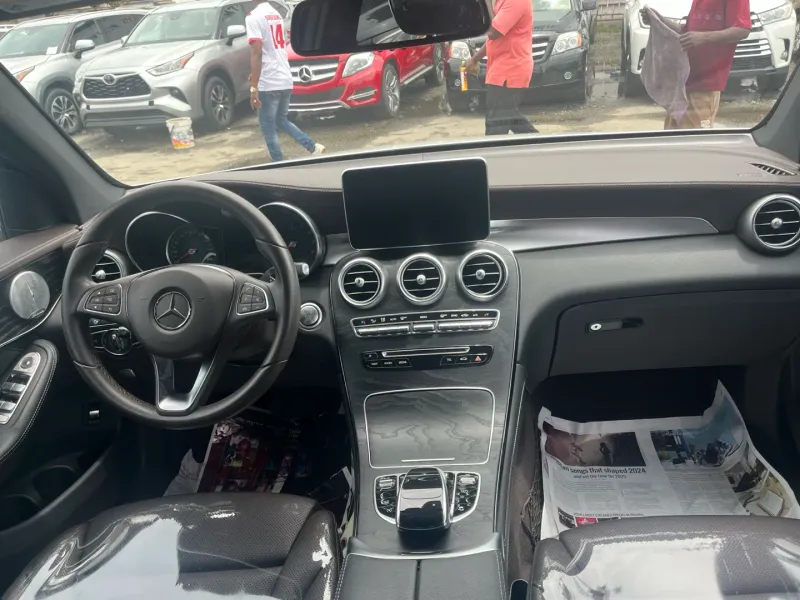 Thumbnail 6 of 2017 Mercedes-Benz GLC-Class