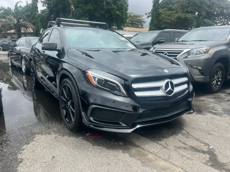 Main image of 2015 Mercedes-Benz GLA-Class