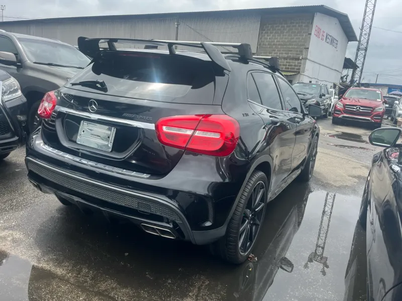 Thumbnail 8 of 2015 Mercedes-Benz GLA-Class