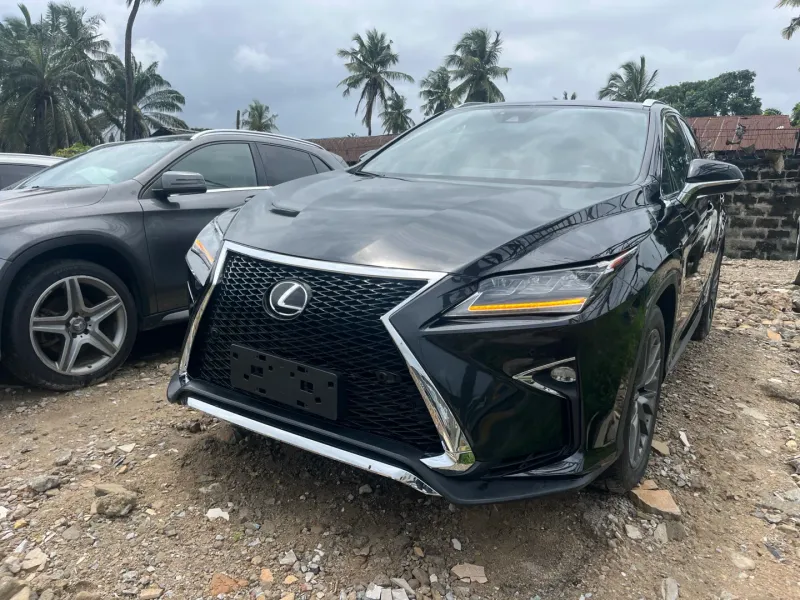 Thumbnail 3 of 2019 Lexus RX