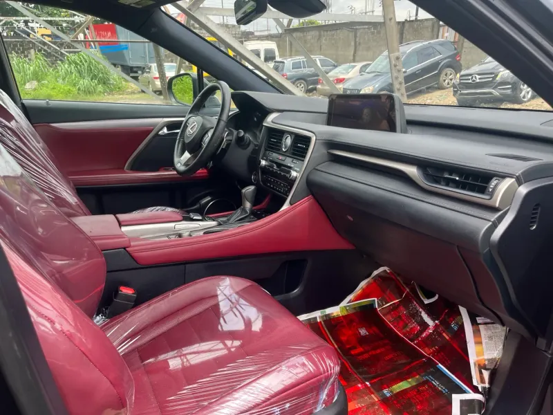 Thumbnail 4 of 2019 Lexus RX