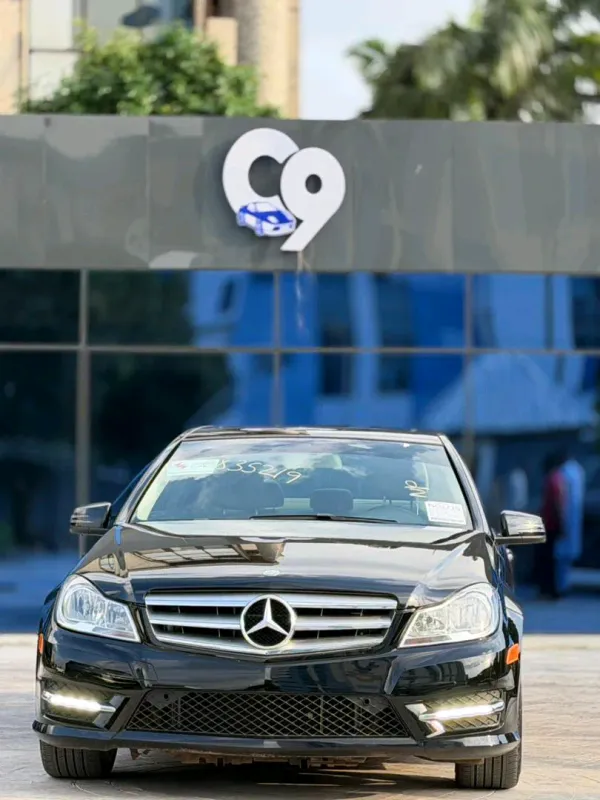 Main image of 2014 Mercedes-Benz C-Class C300