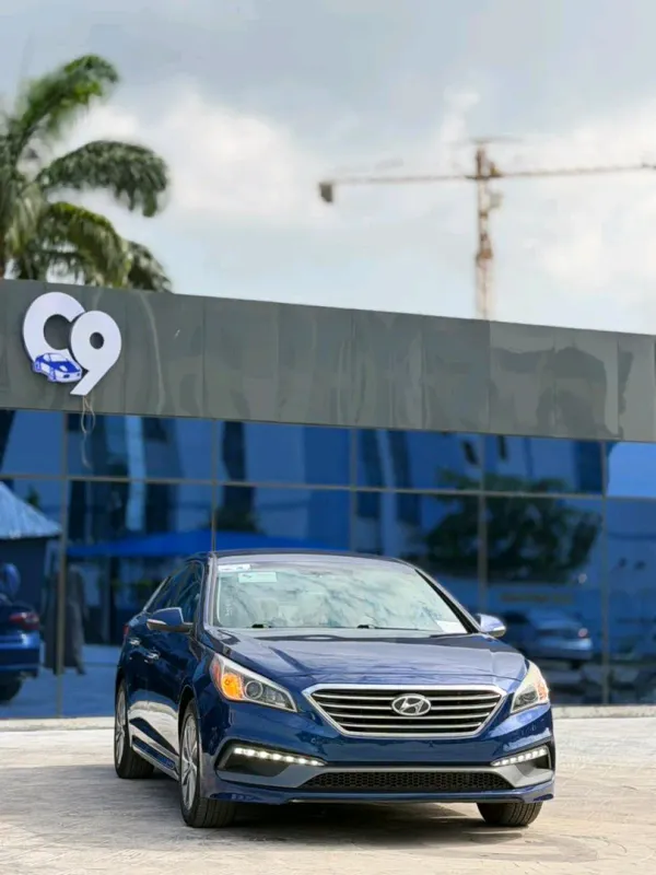 Main image of 2015 Hyundai Sonata