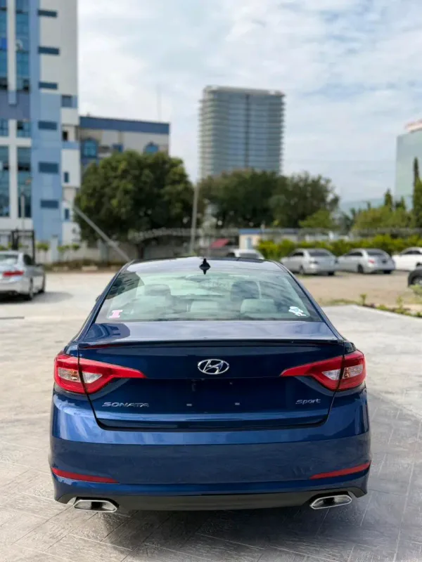 Thumbnail 9 of 2015 Hyundai Sonata