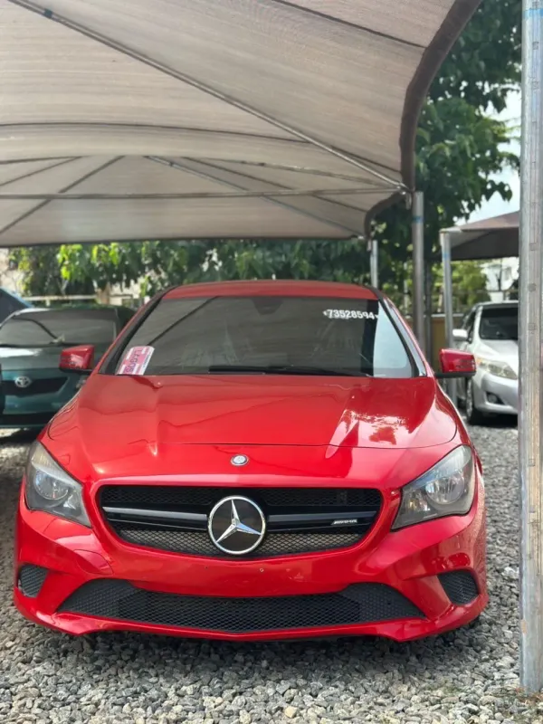 Thumbnail 4 of 2015 Mercedes-Benz CLA-Class CLA