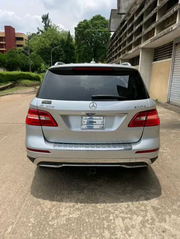 Thumbnail 5 of 2014 Mercedes-Benz ML-Class