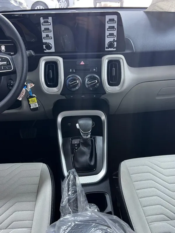 Thumbnail 7 of 2025 Kia Sorento