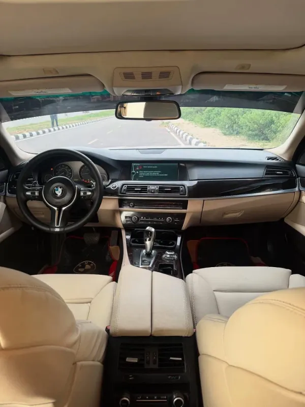 Thumbnail 5 of 2016 BMW 5 Series