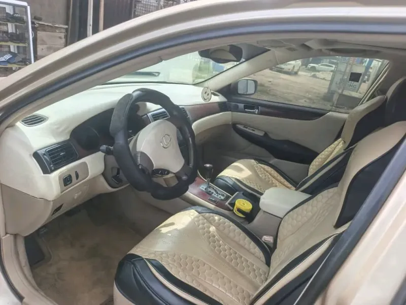 Thumbnail 5 of 2004 Lexus ES LE