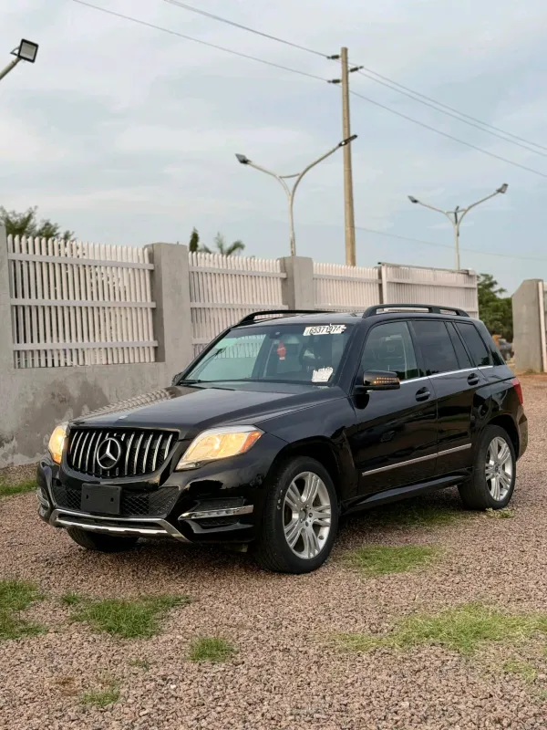 Main image of 2013 MERCEDES-BENZ GLK-Class