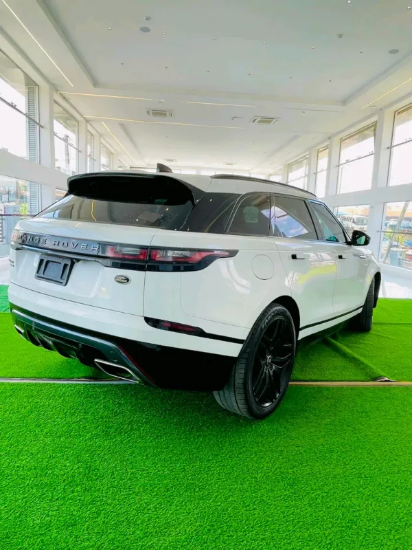 Thumbnail 2 of 2018 LAND ROVER Range Rover Velar
