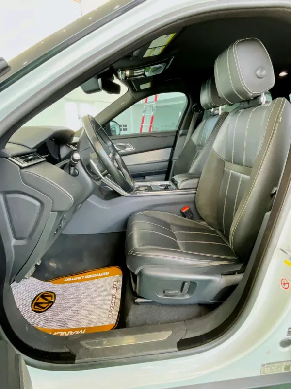 Thumbnail 5 of 2018 LAND ROVER Range Rover Velar