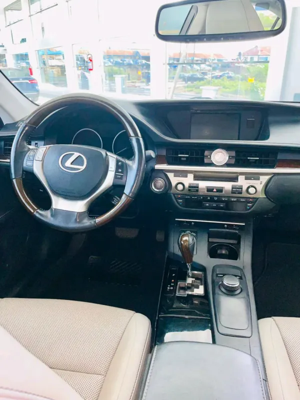 Thumbnail 6 of 2014 LEXUS ES 350