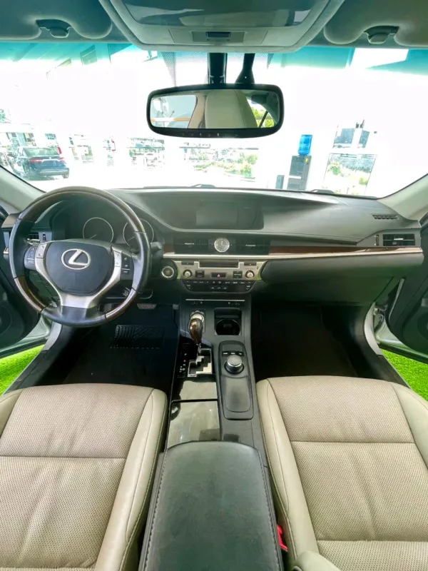 Thumbnail 7 of 2014 LEXUS ES 350