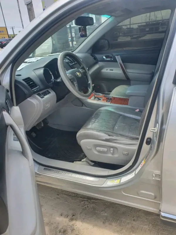Thumbnail 2 of 2009 Toyota Highlander Limited
