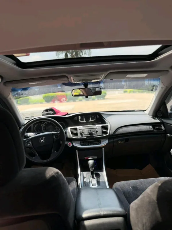 Thumbnail 2 of 2013 Honda Accord