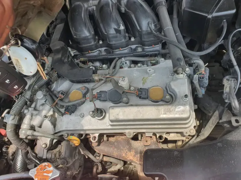 Thumbnail 2 of 2010 Toyota Camry LE