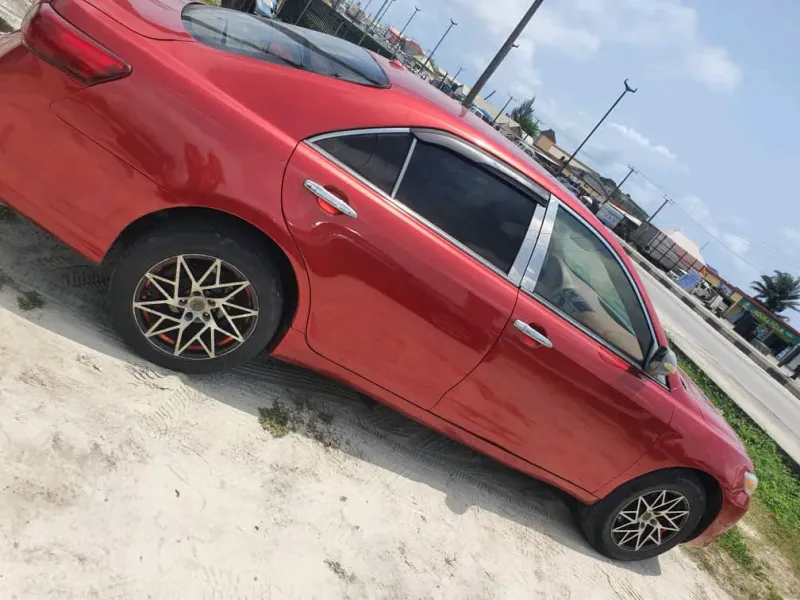 Thumbnail 8 of 2010 Toyota Camry LE