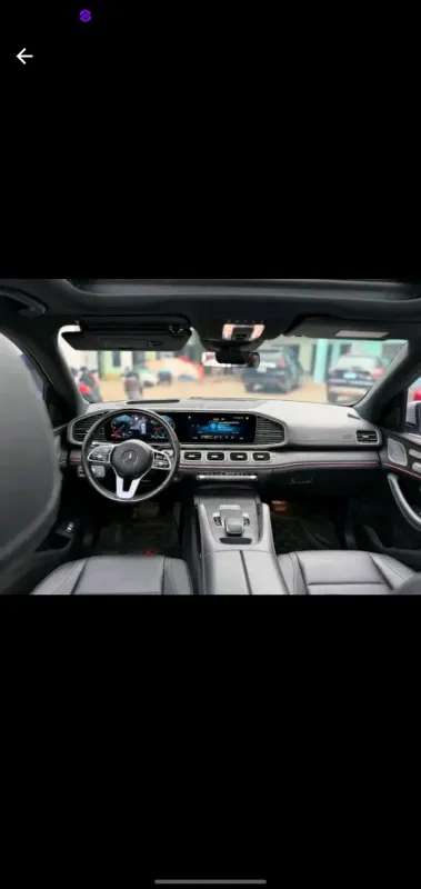 Thumbnail 3 of 2020 Mercedes-Benz GLE-Class